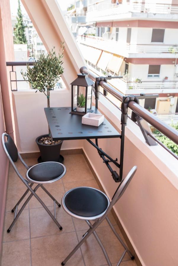 Menta Retro - Central Spot Apartments Volos Esterno foto